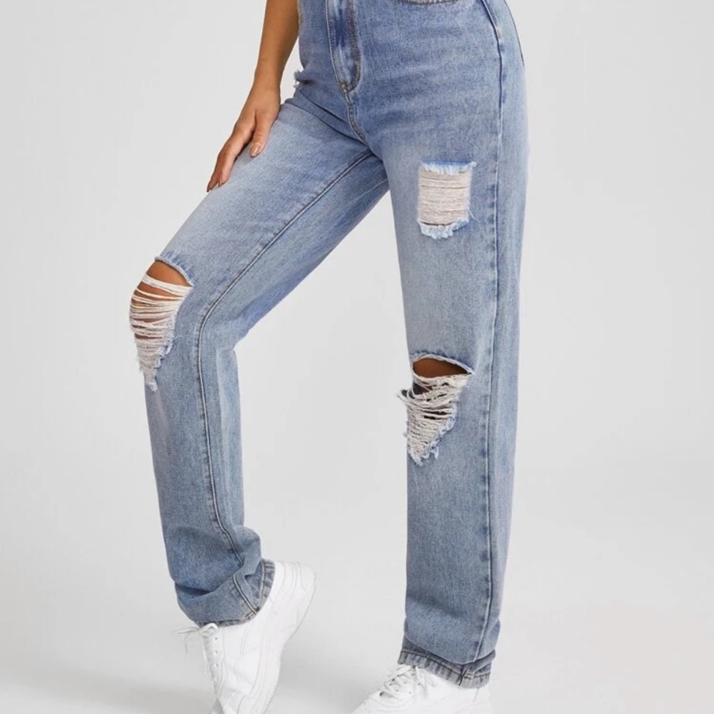 Ripped straight jeans light wash